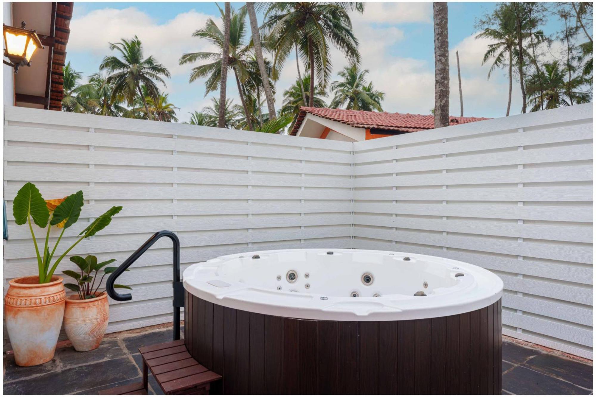 Amã Stays & Trails Aguada Serenity Villa , Goa Candolim Esterno foto